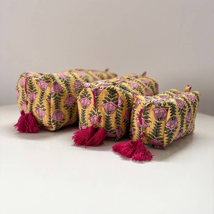 AMIMA HOME - Wholesale Makeup/Cosmetic Bag - TULIPS COSMETIC BAG set of 36