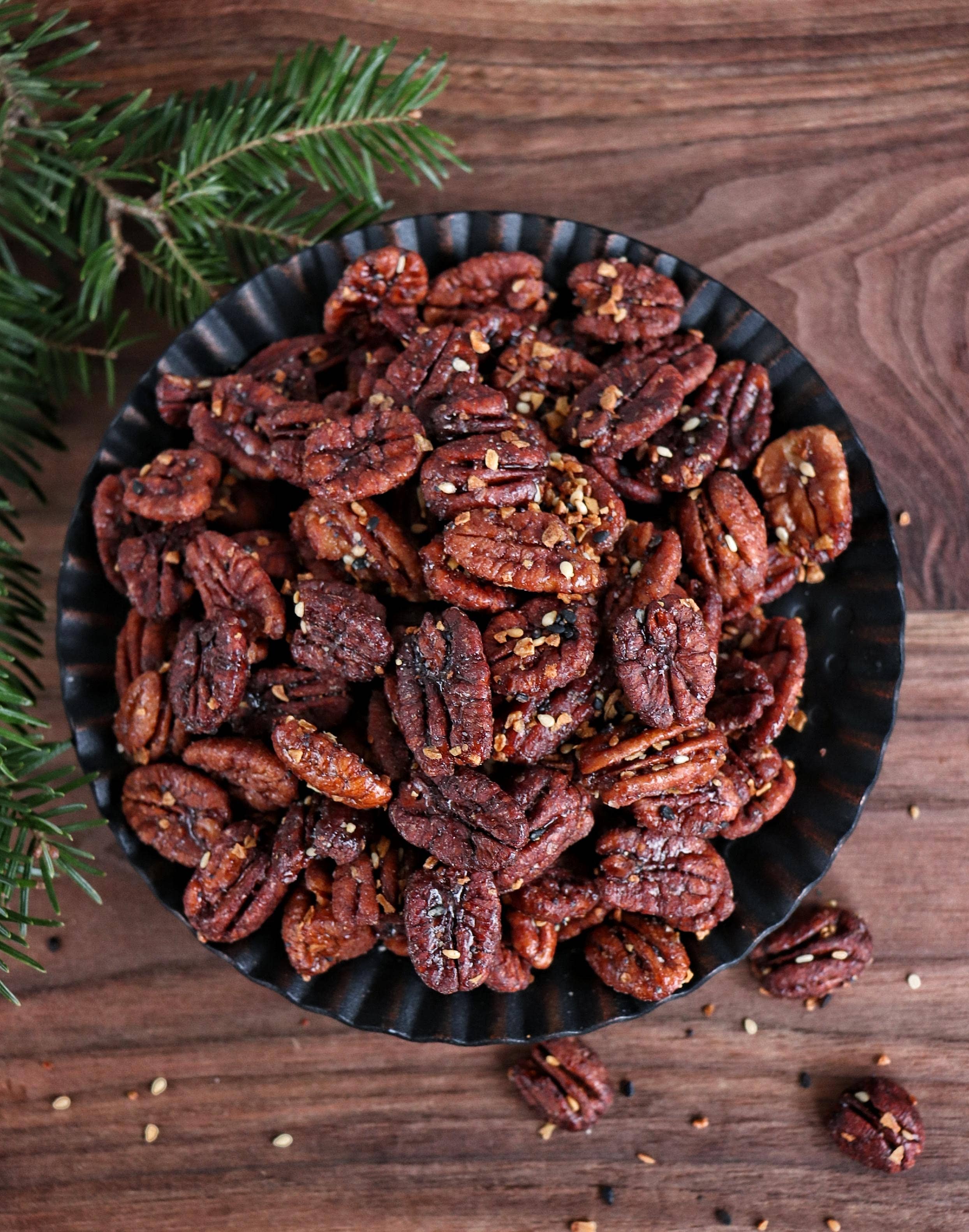 Fortune Favors - Wholesale Nuts - 8oz Fortune Favors The Everything Candied Pecans8