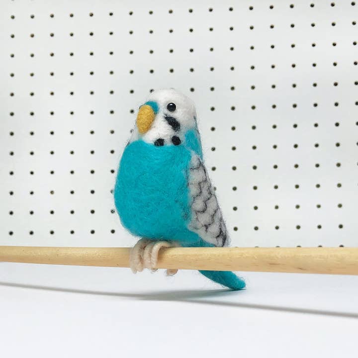 Bergin & Bath - Wholesale DIY Craft Kit - Needle Felting Kit Budgie. Make A Blue Budgerigar From Wool10