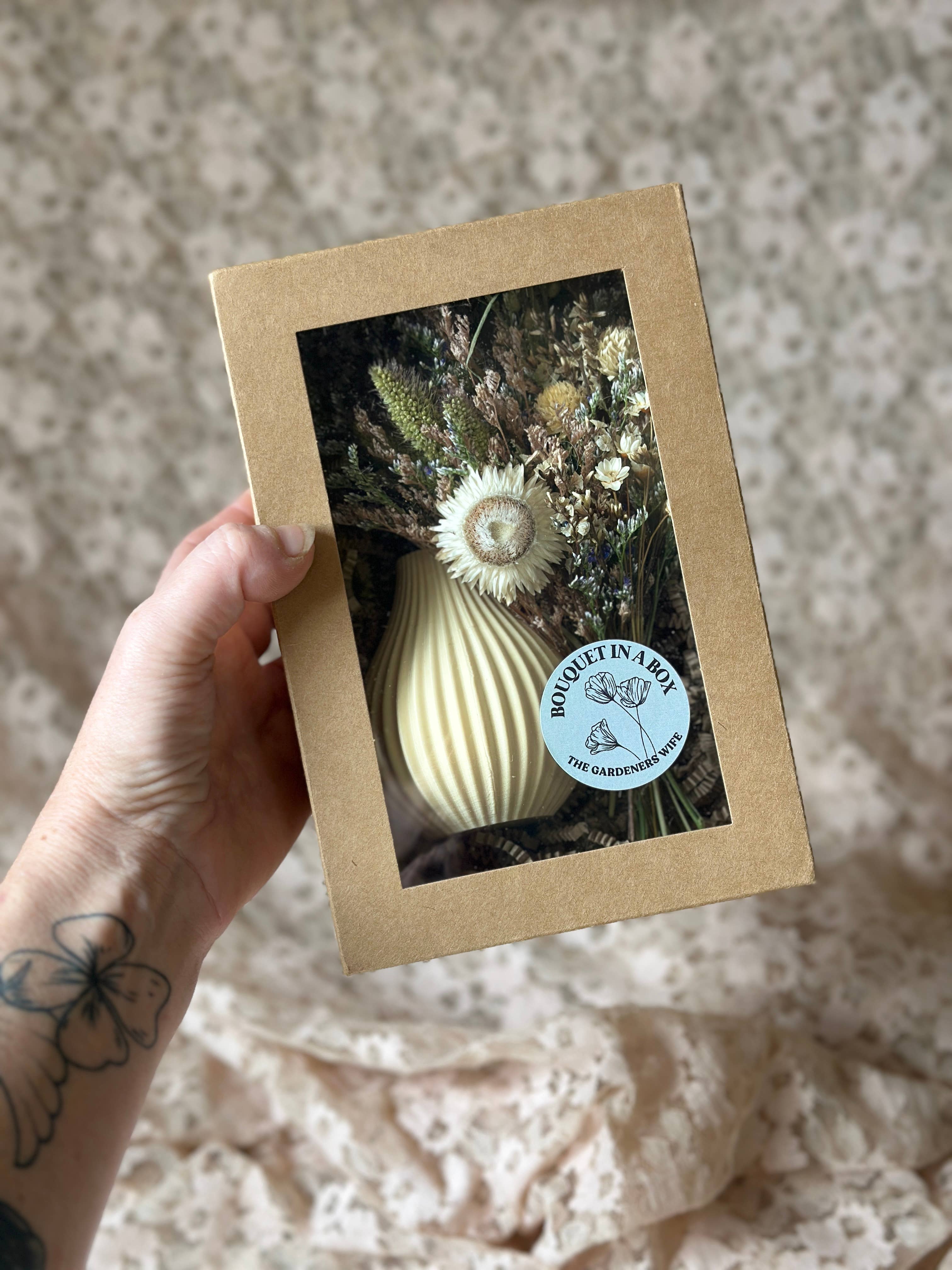 The Gardeners Wife - Wholesale Vase -  Bouquet in a Box — Dried Floral Bouquet + Vase Gift Set 23