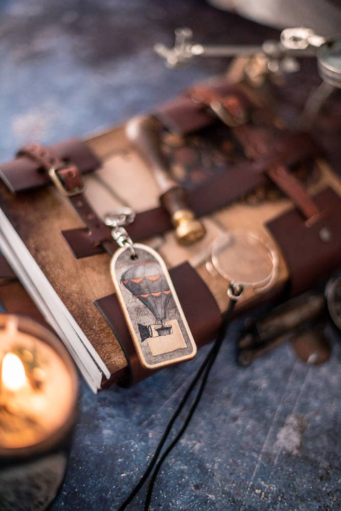 Costurero Real - Wholesale Keychain - Unisex - Keychain Steampunk Wood Keychain hot air balloon vintage3