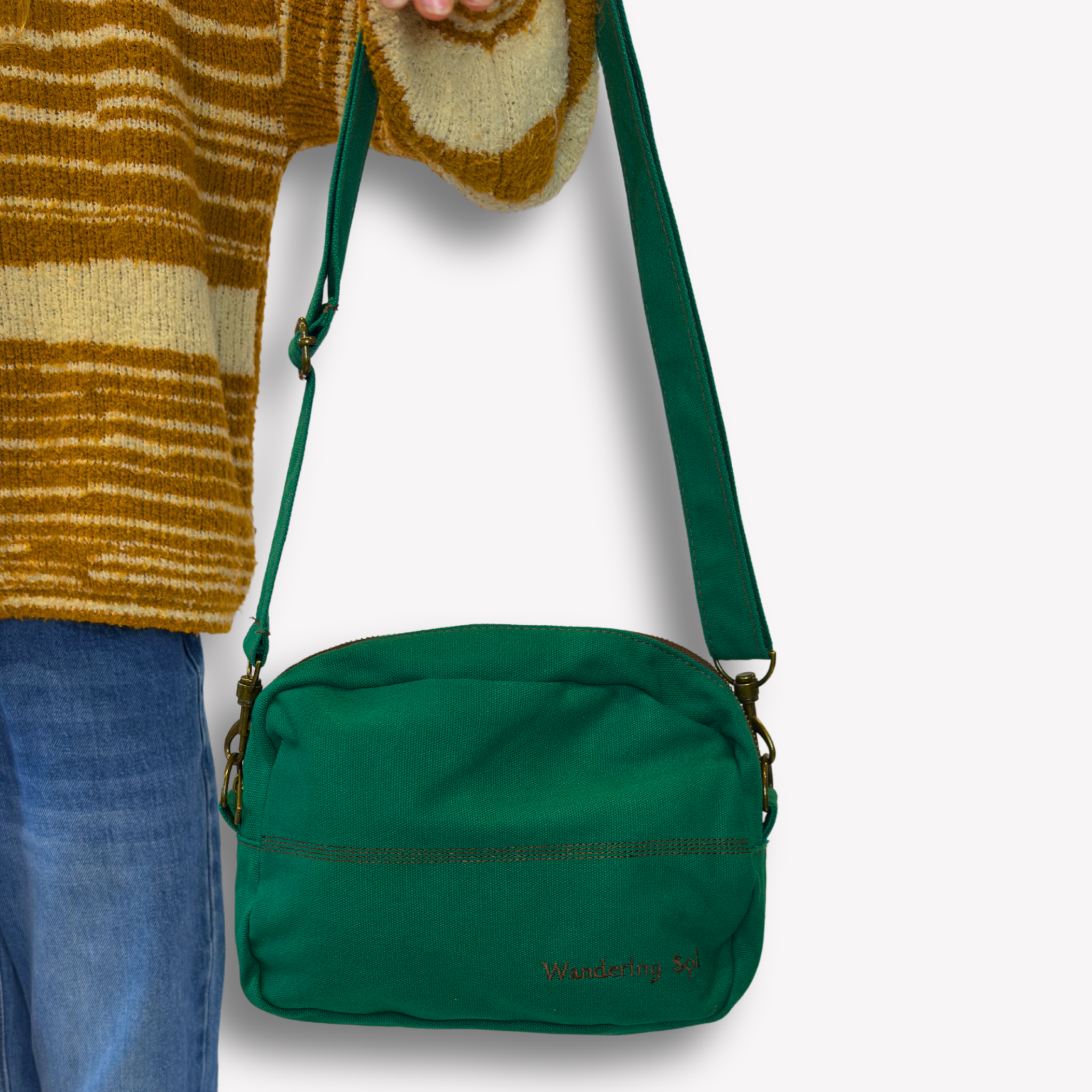 Wandering Sol Pty Ltd - Wholesale Crossbody bag – Women's - Wander Lightly Crossbody Pouch / Clutch3