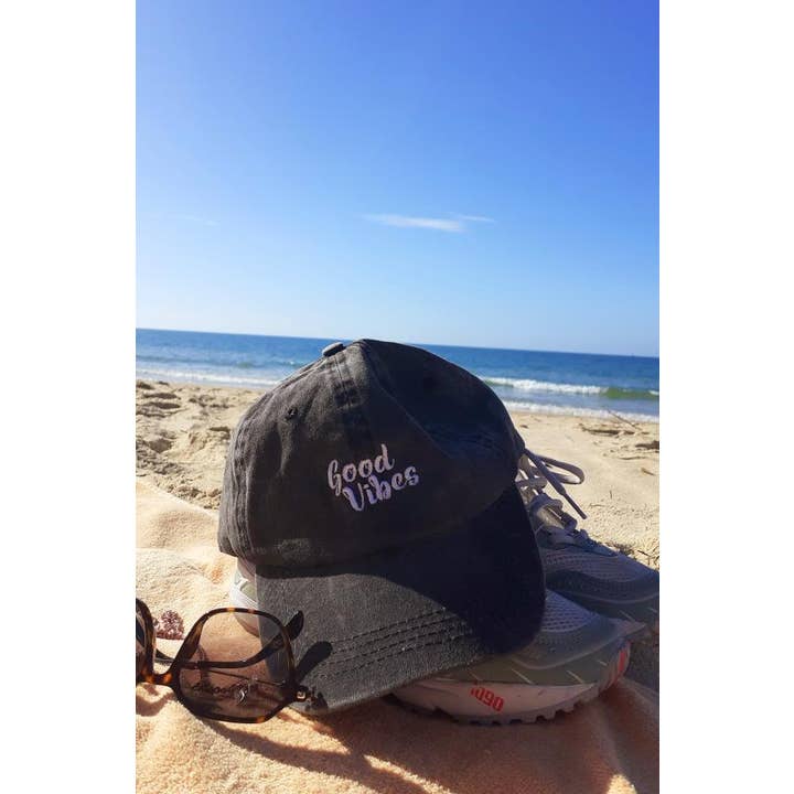 PEGADA SOCKS - Wholesale Baseball Cap - Unisex - GOOD VIBES CAP4