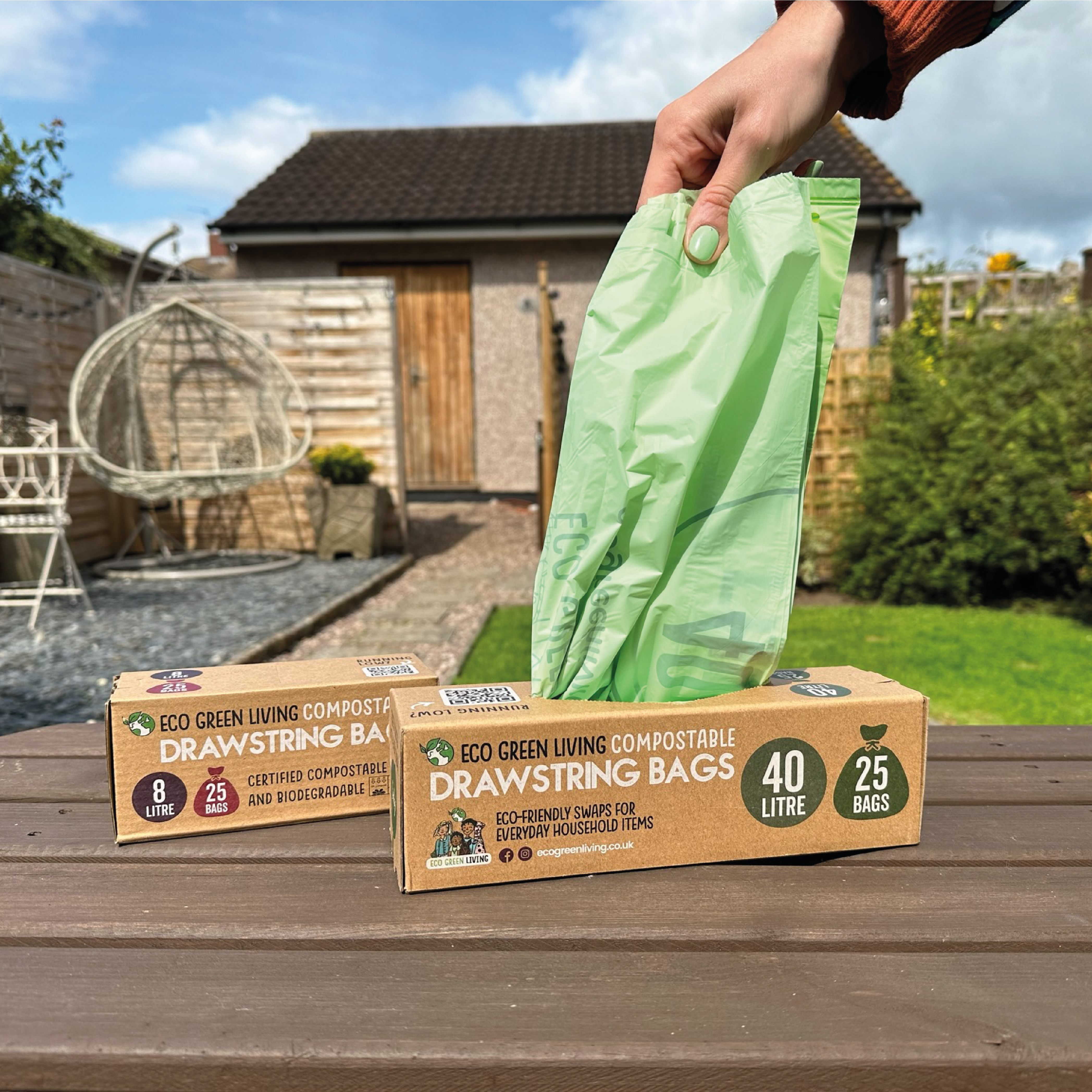 Eco Green Living - Wholesale Trashcan/Trash Bin - Compostable Drawstring Bin Bags | 40 Litre (25 bags)1