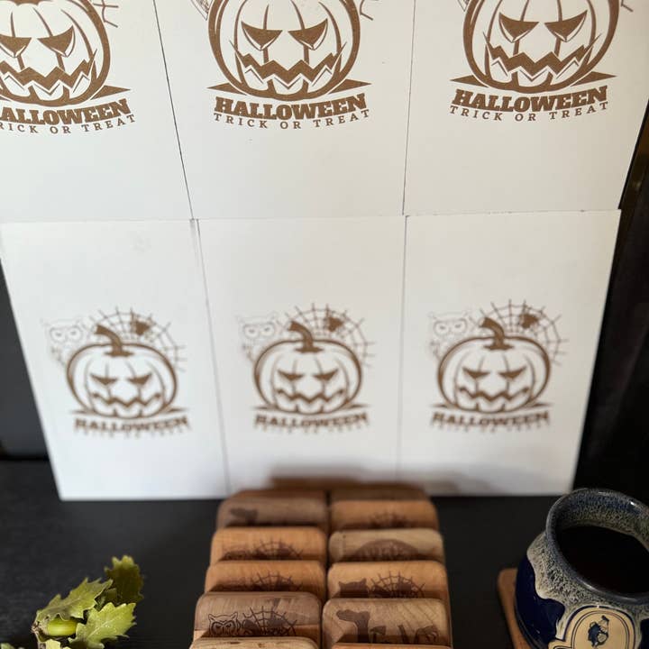 WoodCraftHaven - Venta al por mayor Posavasos - Posavasos de madera para Halloween, 3.2 pulgadas de ancho y 0.3 pulgadas de alto