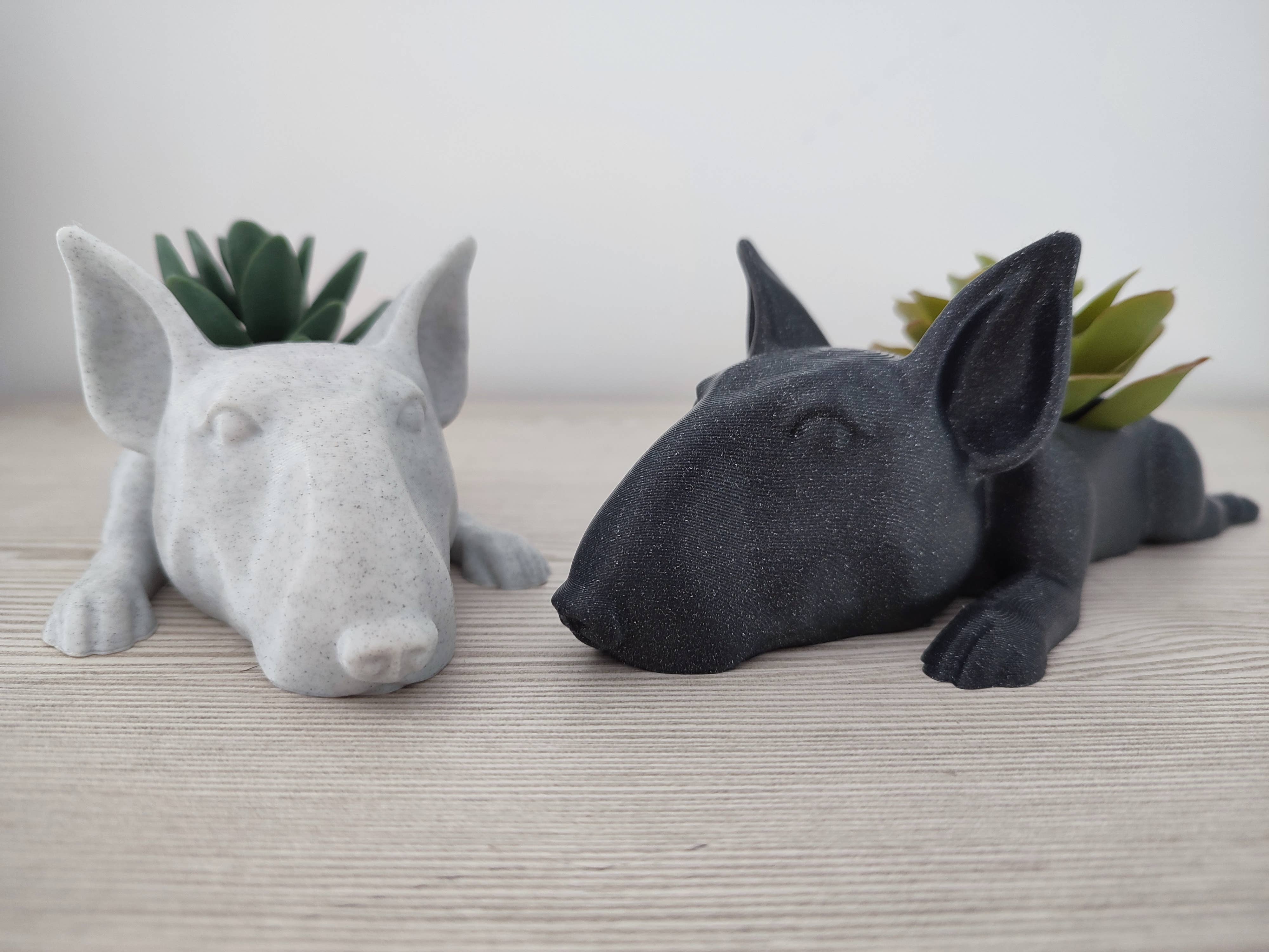 3DROOTS - Wholesale Plant Pot - Bullterrier dog pot1