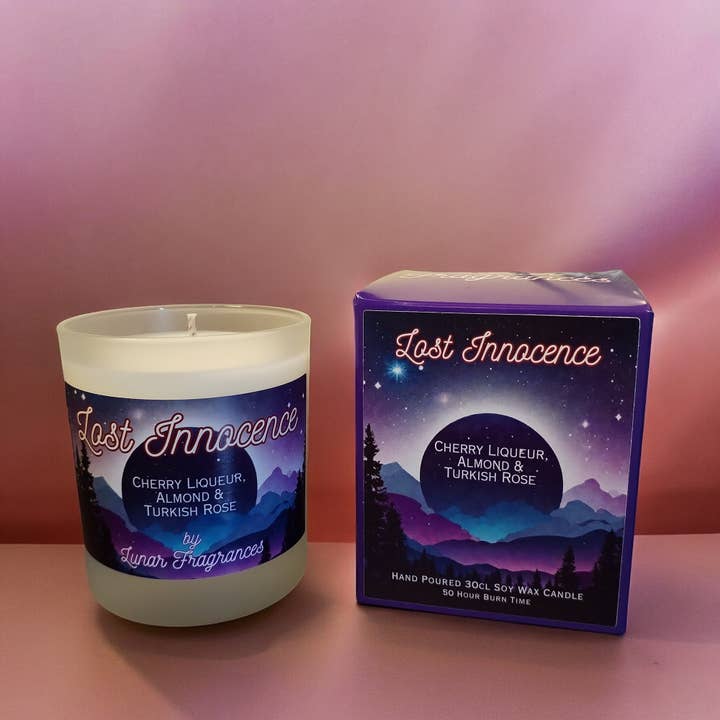 Bougie en cire de soja 220g Innocence Perdue pour la vente par Lunar Fragrances
