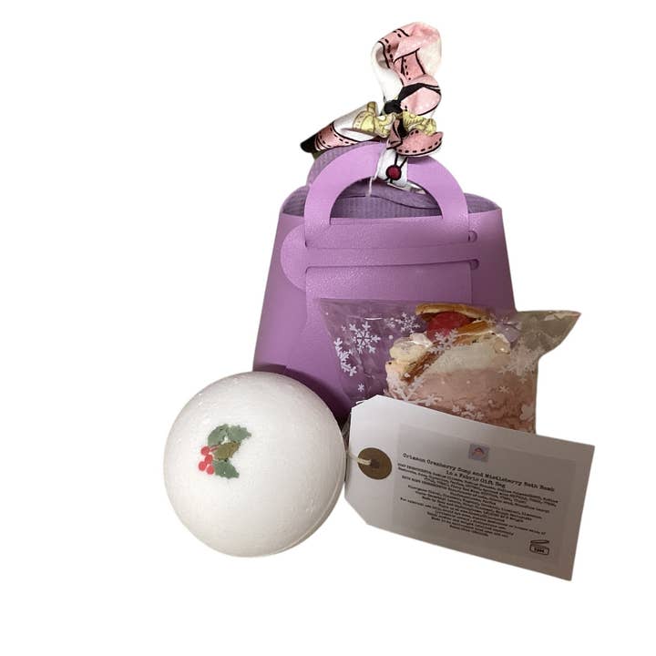 The Stuff I Love - Wholesale Bath & Body Set - Mistleberry Bath Bomb and Soap in a Lilac Fabric Handbag Gift Bag, Chic Ladies Gift1