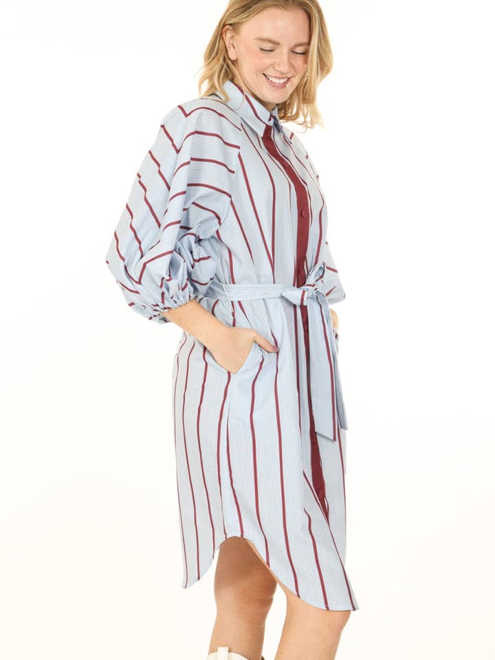 Abito camicia midi a righe multicolore con cintura a contrasto KE3004 per la vendita all'ingrosso da parte di Beulah Style