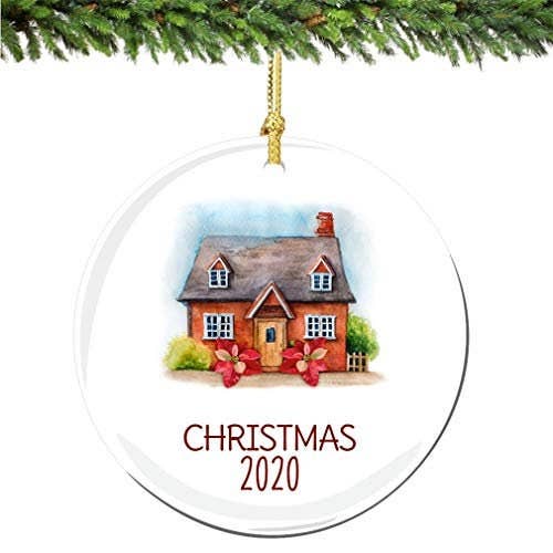 Adorno de Porcelana Casa de Campo Navidad 2025 para venta al por mayor de City Souvenirs