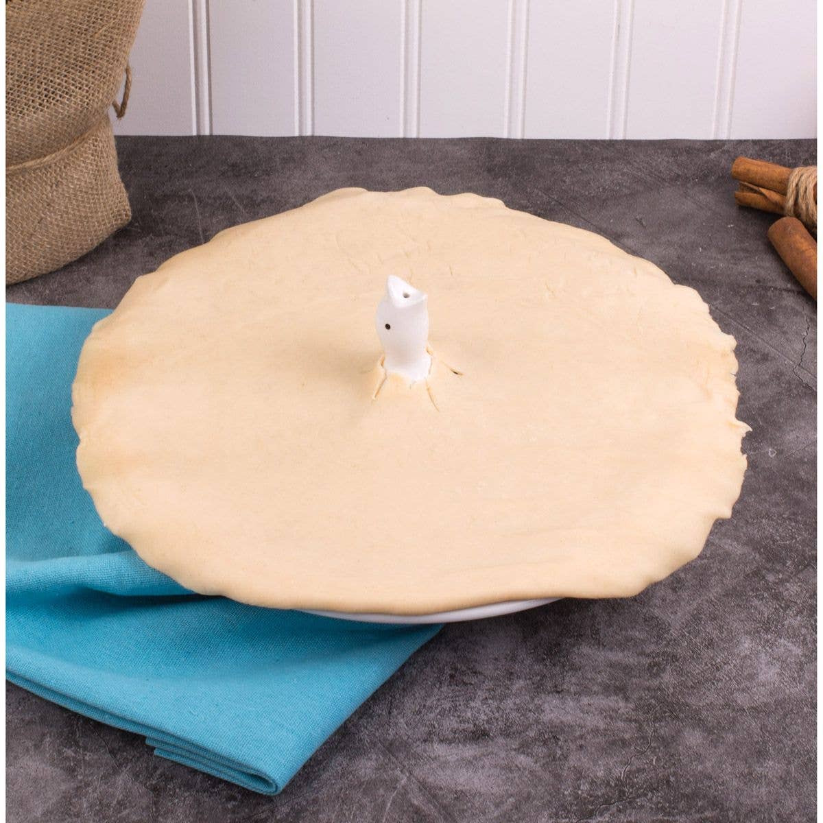 HIC - Harold Import Co. - Wholesale Kitchen Tool/Gadget - Mrs. Anderson's Baking Pie Bird, Porcelain2