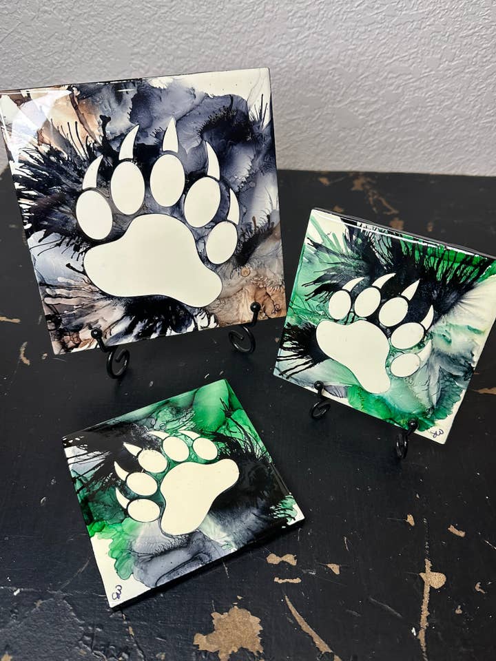 Wyoming Handpainted Hotplate & Coaster Set for wholesale by Red Shed Redos Artistry