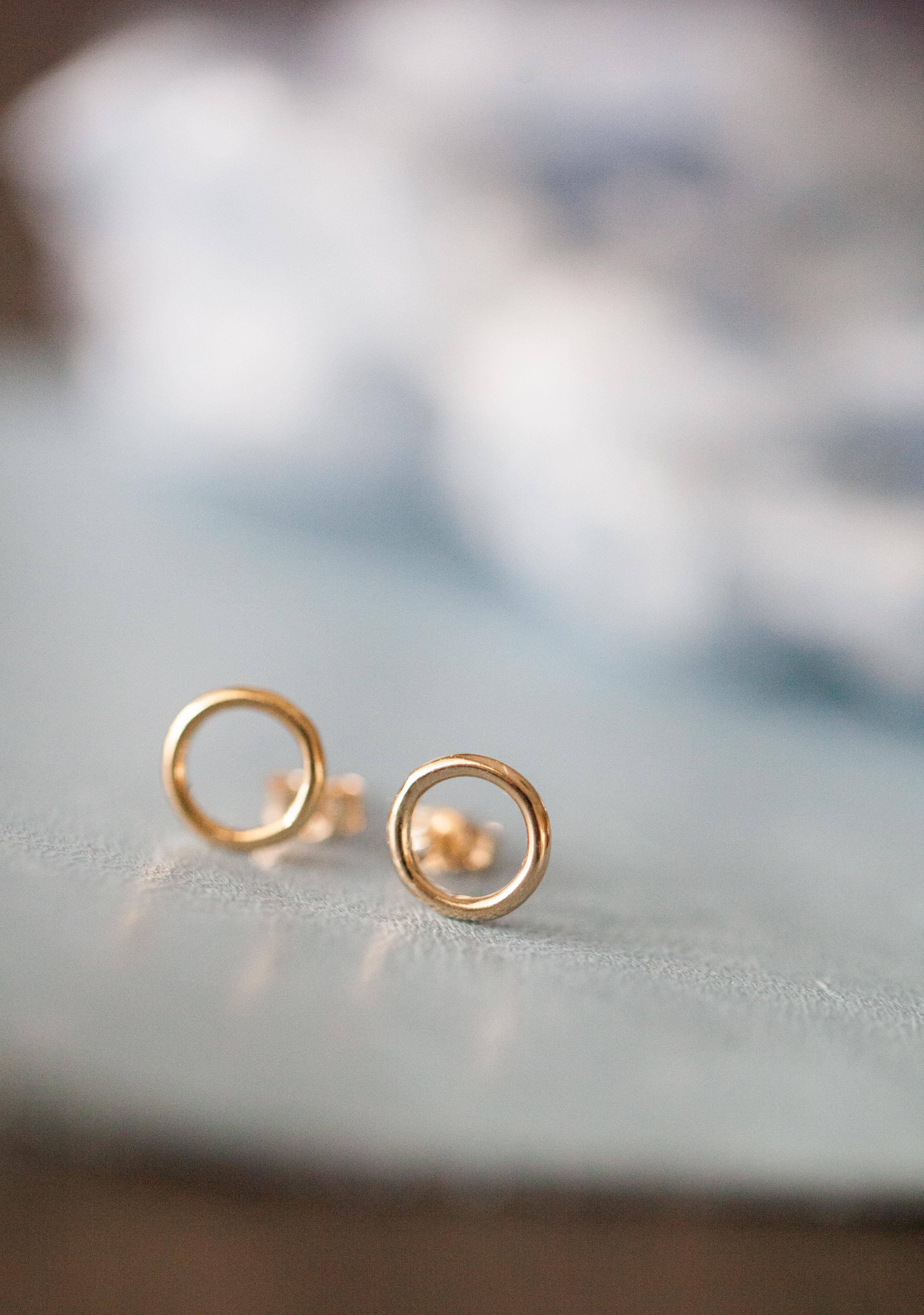 Ellsworth and Co - Wholesale Stud/Post Earrings - Circle studs2