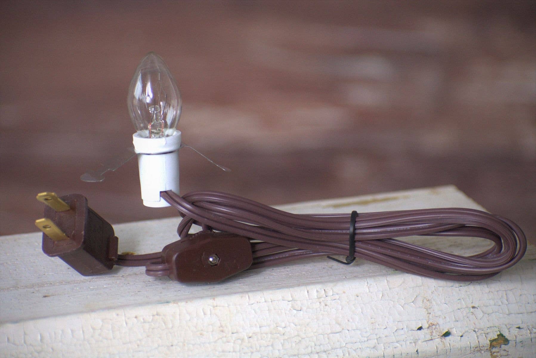 Wholesale Home Decor - Wholesale Accent/Desk Lamp - Clip Light w/Bulb0