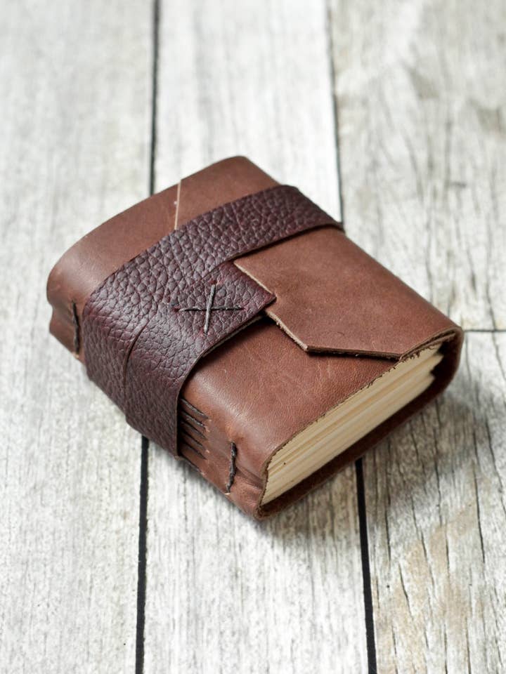 Journal de voyage en cuir épais pour la vente par Wayfaring Goods