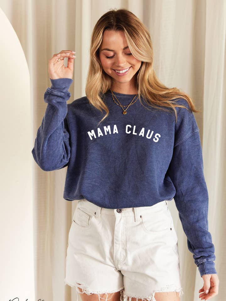 OAT COLLECTIVE - Wholesale Graphic Sweatshirt - Women's - MAMA CLAUS    Mineral Graphic Sweatshirt   3