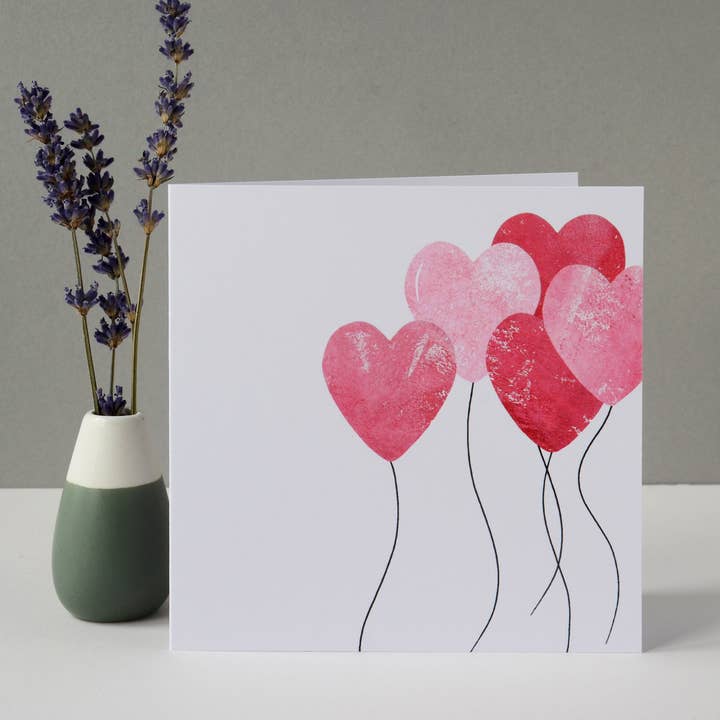 Hjärta ballonger Bundle Card för wholesale av Fiona Clabon Illustration