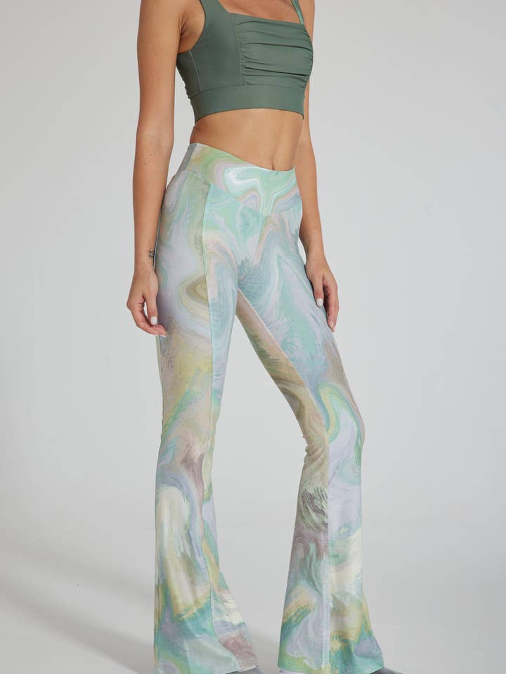 Leggings a zampa a vita alta con stampa ad acquerello pastello per la vendita all'ingrosso da parte di SILVERWIND