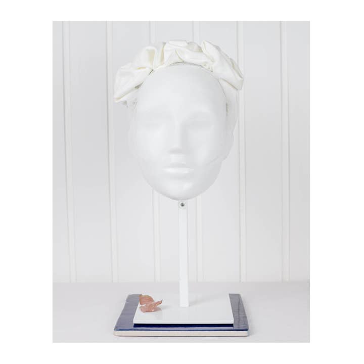 Angelika Kauffmann – Großhandel Schleier – Damen – Aliceband Bride