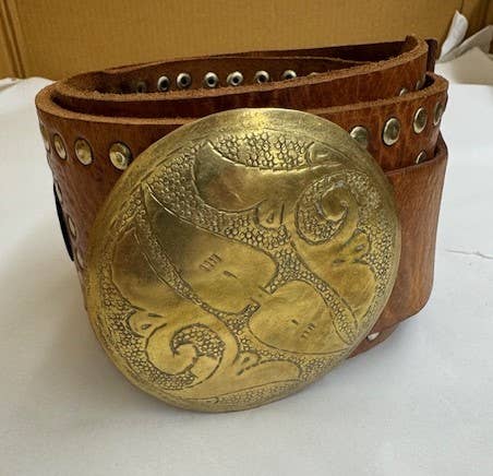 DAIRI - Wholesale Belt - Women's - B397 leather belt4