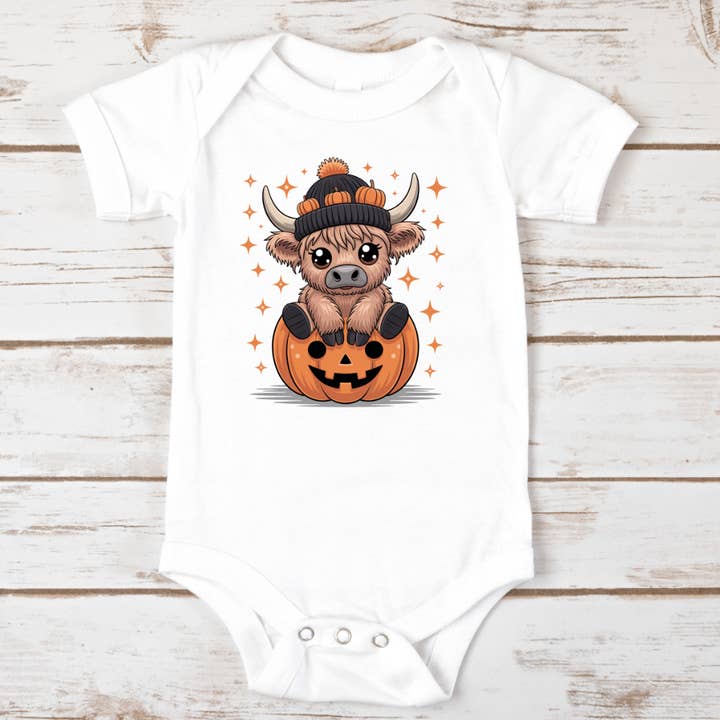 Baby Koe Op Pompoen Halloween Herfst Rompertje Baby Cadeau voor wholesale door Mama and Littles Apparel