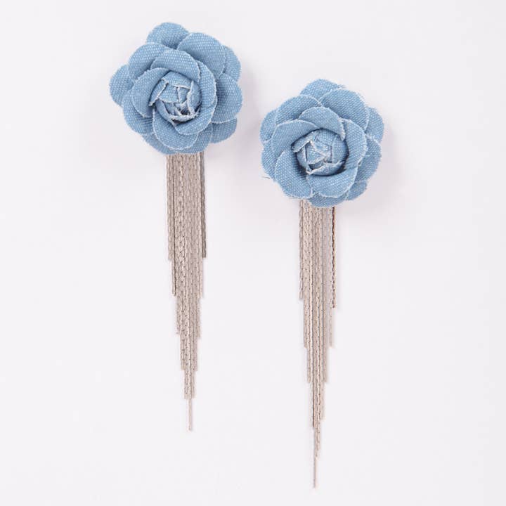 Denim-Blumen-Ohrring aus Metall mit Fransen für den Großhandel von 3AM BY H&D ACCESSORIES