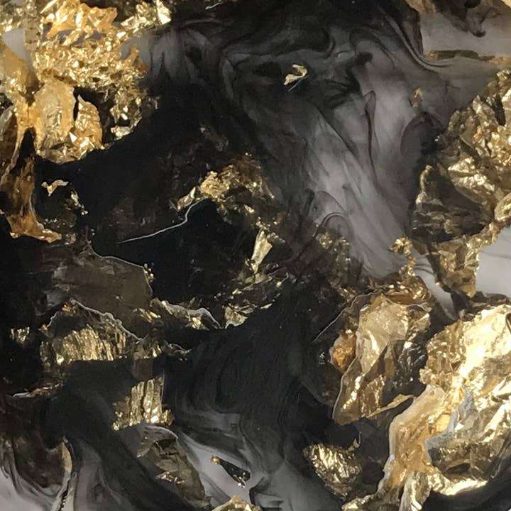 Belart Fair Trade - Wholesale Pendant/charm necklace - Eco-Resin SML Half Moon Yun Pendant6