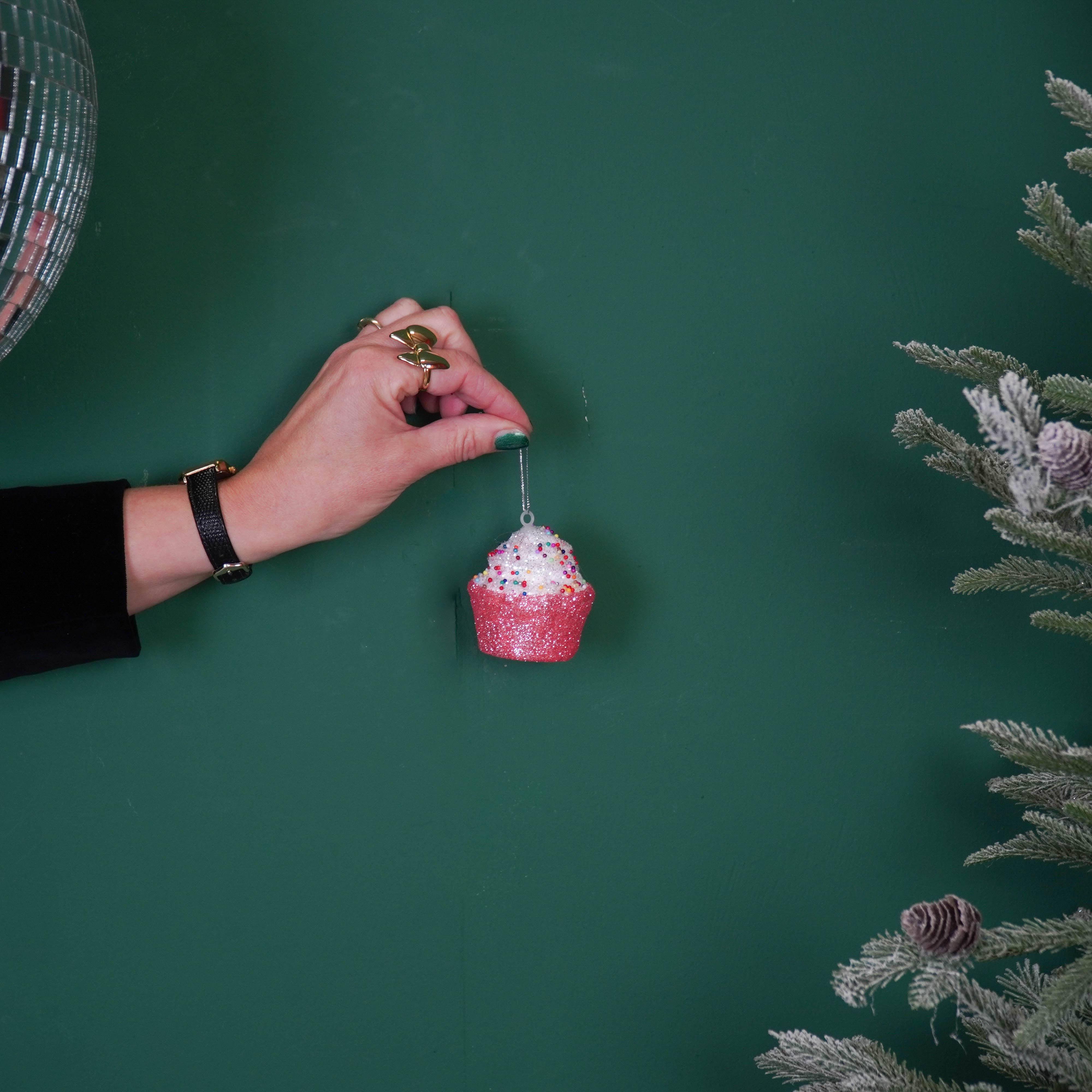 Housevitamin bv - Wholesale Ornament - Xmas Hanger - Cupcakes - Foam - S34