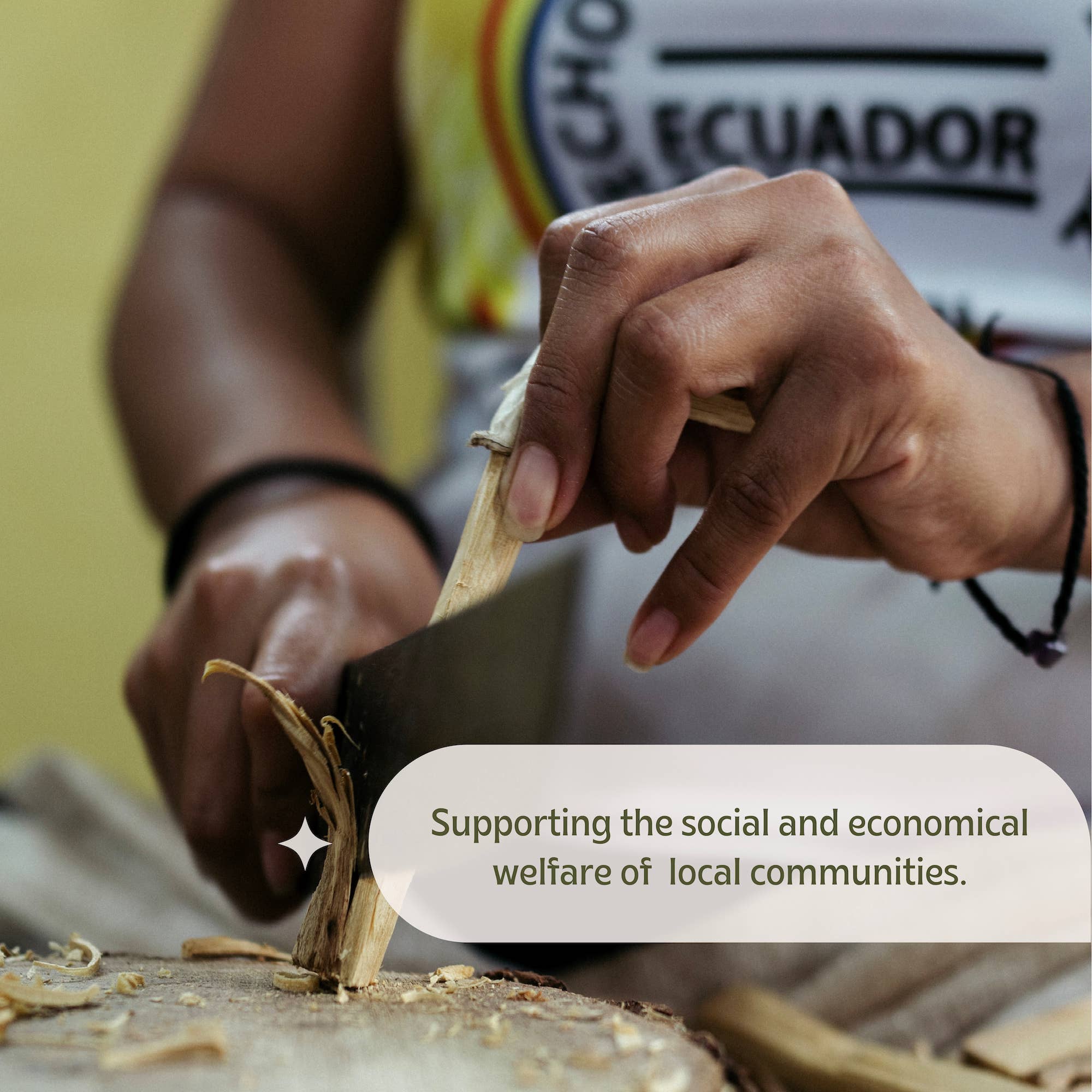 Luna Sundara - Wholesale Smudge Stick - Premium Ecuadorian Palo Santo Smudging Sticks Single Pack6