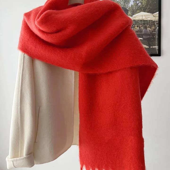 LINETA - Wholesale Scarf - Women's - HH-209 Solid scarf with large fringe12