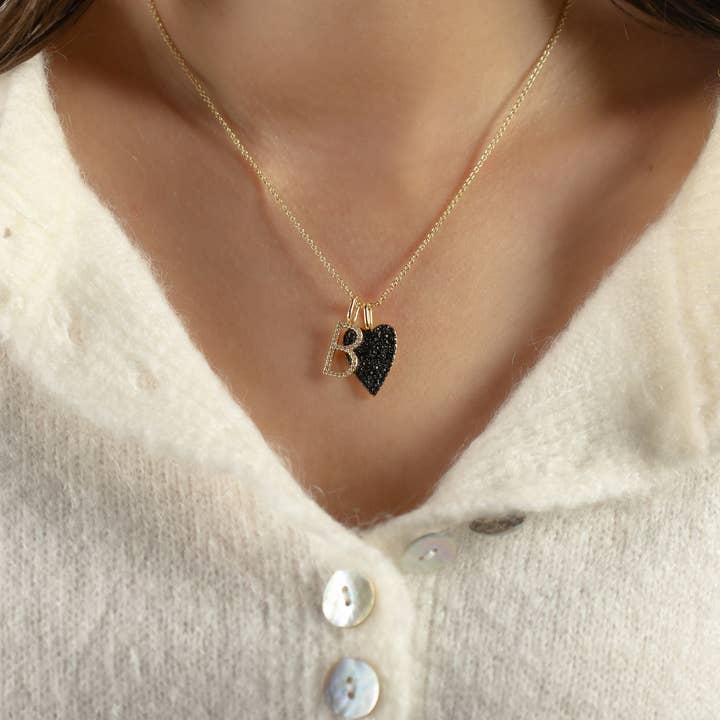 The Sis Kiss - Venta al por mayor Abalorios/colgantes individuales - Elegantes amuletos iniciales11