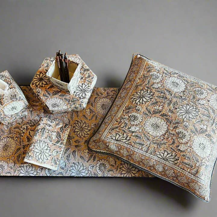 Terracotta Petal: Office-in-a-Box Decor Set for wholesale by Soothi | Containers Of Creativity