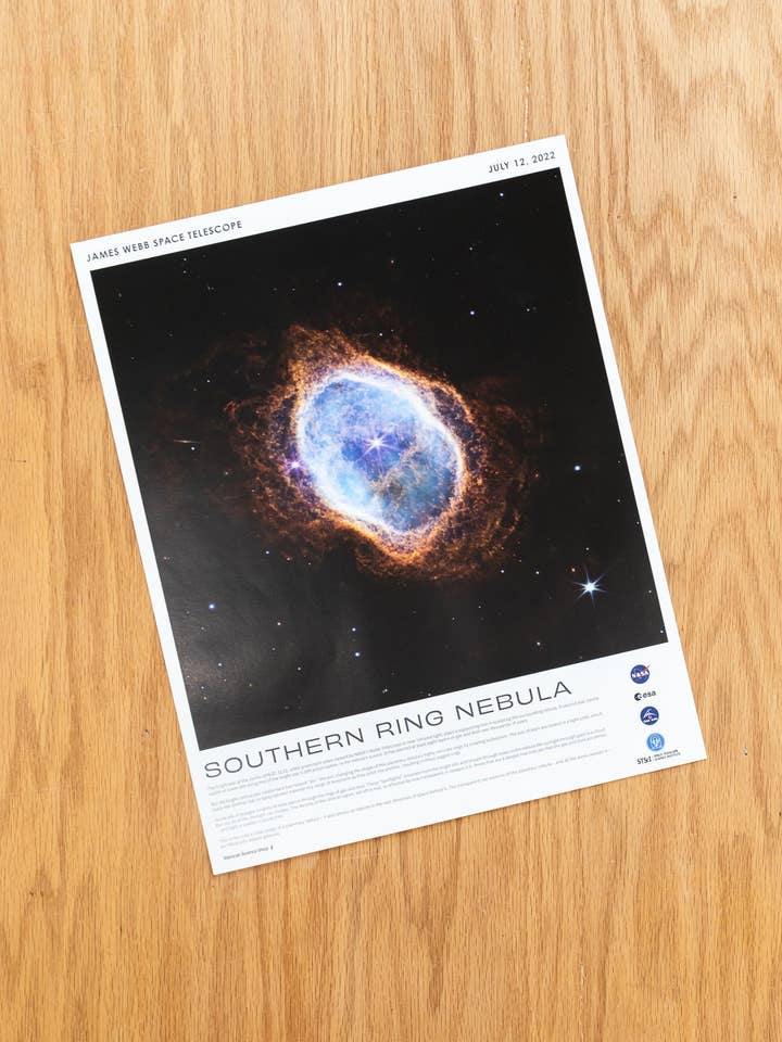 Poster storico JWST #2 - Nebulosa dell'Anello del Sud per la vendita all'ingrosso da parte di Stemcell Science Shop