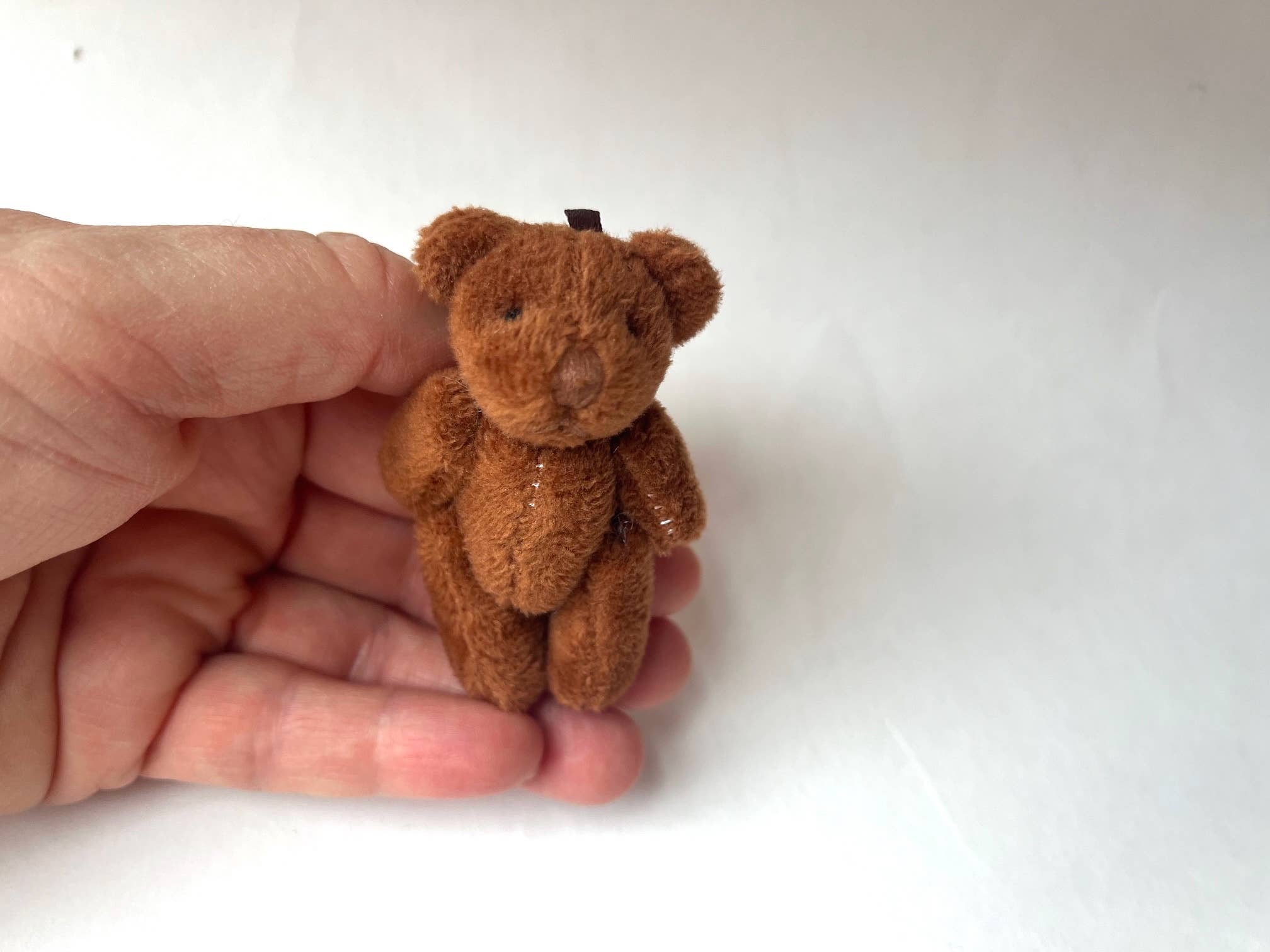 The Gifted Rat - Wholesale Stuffed/Plush Toy - Kids & Baby - Miniature Plush Bear With Brown Feet (dark brown)3