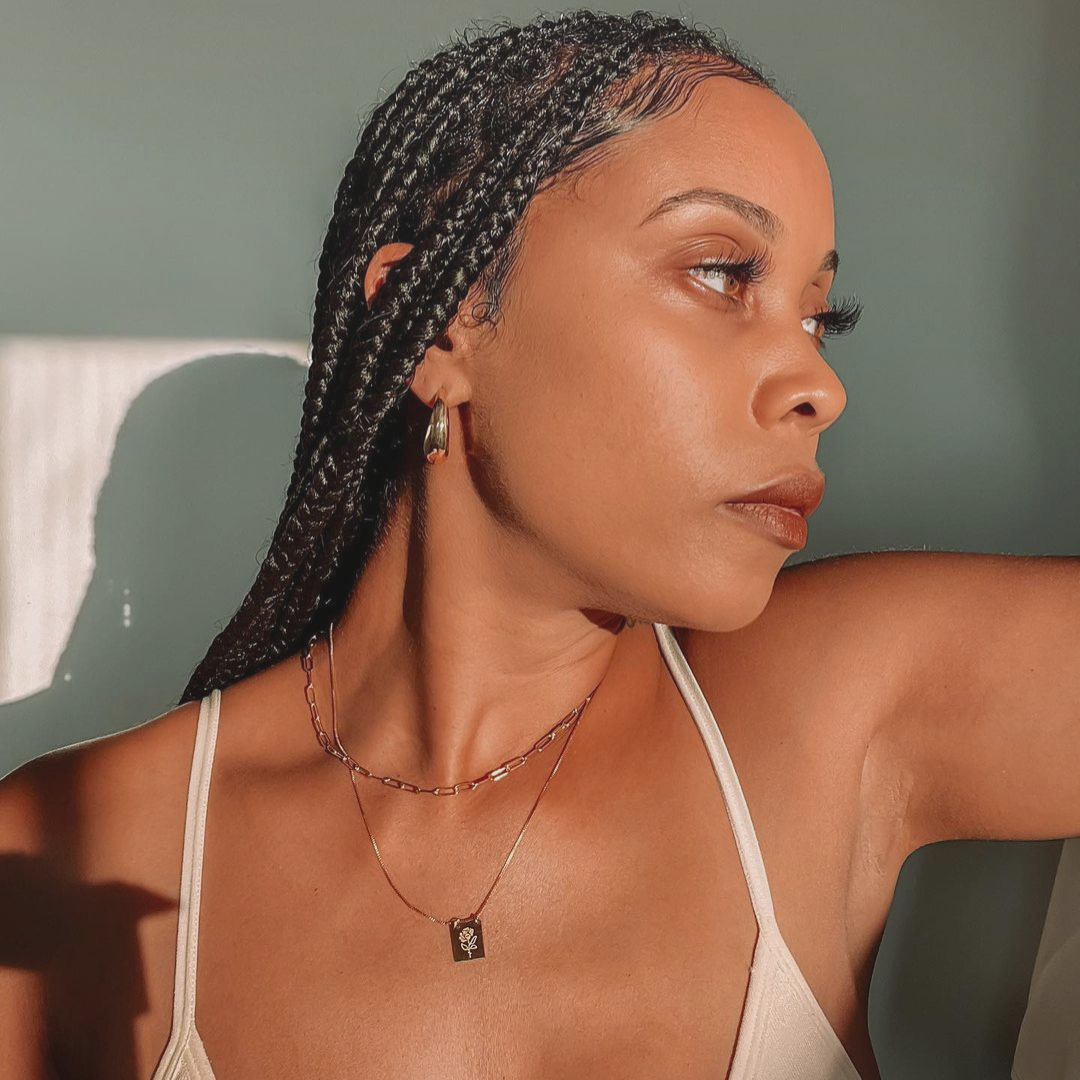 Admiral Row Jewelry – wholesale Pendant/charm necklace – 14k Gold Filled Rose Flower Bar Charm/Pendant Necklace - Fall Jewelry Gift1