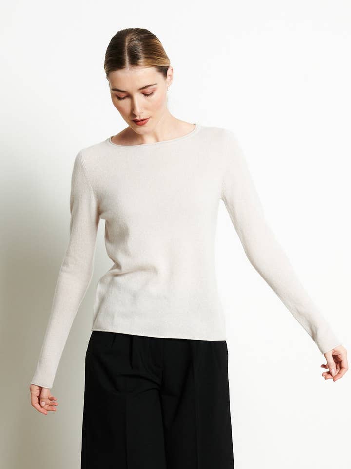 Maglione cashmere a scollo a barca LILLY 5B per la vendita all'ingrosso da parte di STUDIO CASHMERE8