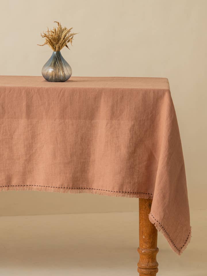 Dekorative Kantha-Leinen-Tischdecke – Unterhaltung für den Großhandel von Live Linen