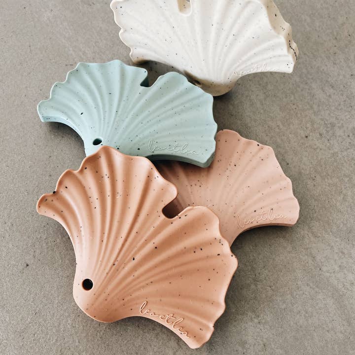 leo et lea france - Wholesale Teether (Not Clip-On) - Baby - Gingko Teether, Hochet de dentition, silicone, leo et lea2