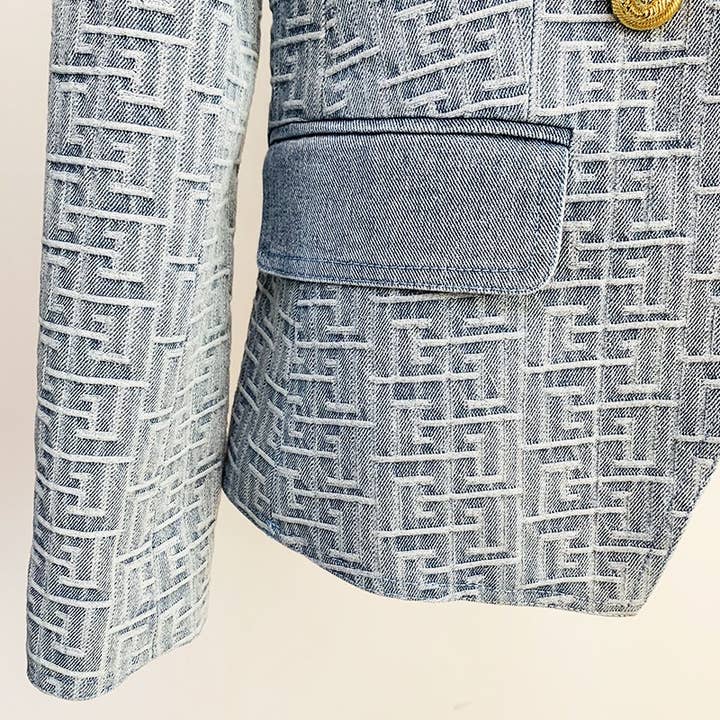 Blau Slim Fit Damenblazer aus Jacquard-Denim mit goldenen Löwenknöpfen für den Großhandel auf Faire4