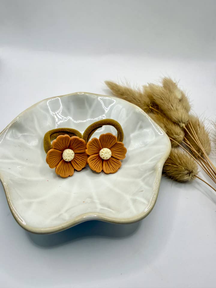 Set di elastici per capelli - Primavera 09 per la vendita all'ingrosso da parte di Studio Frommie