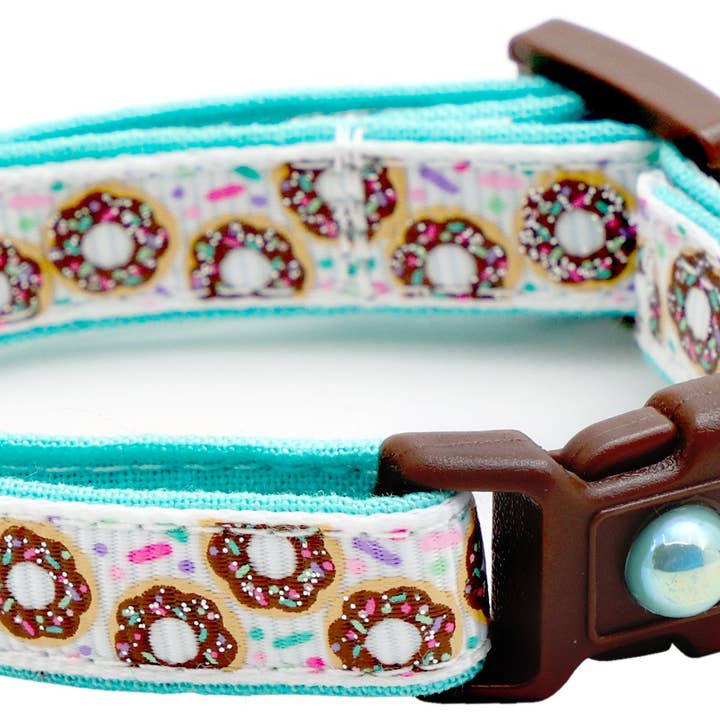 From Pugs to Persians Pet Accessories, LLC – wholesale Pet collar – Cat – Sprinkle Doughnuts on White Cat Collar7