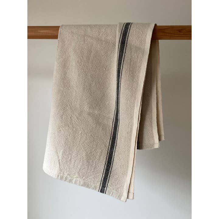 CLM Enterprises / Home of the Brave NYC - Wholesale Hand Towel - Belgian Vintage Linen Hand Towels2