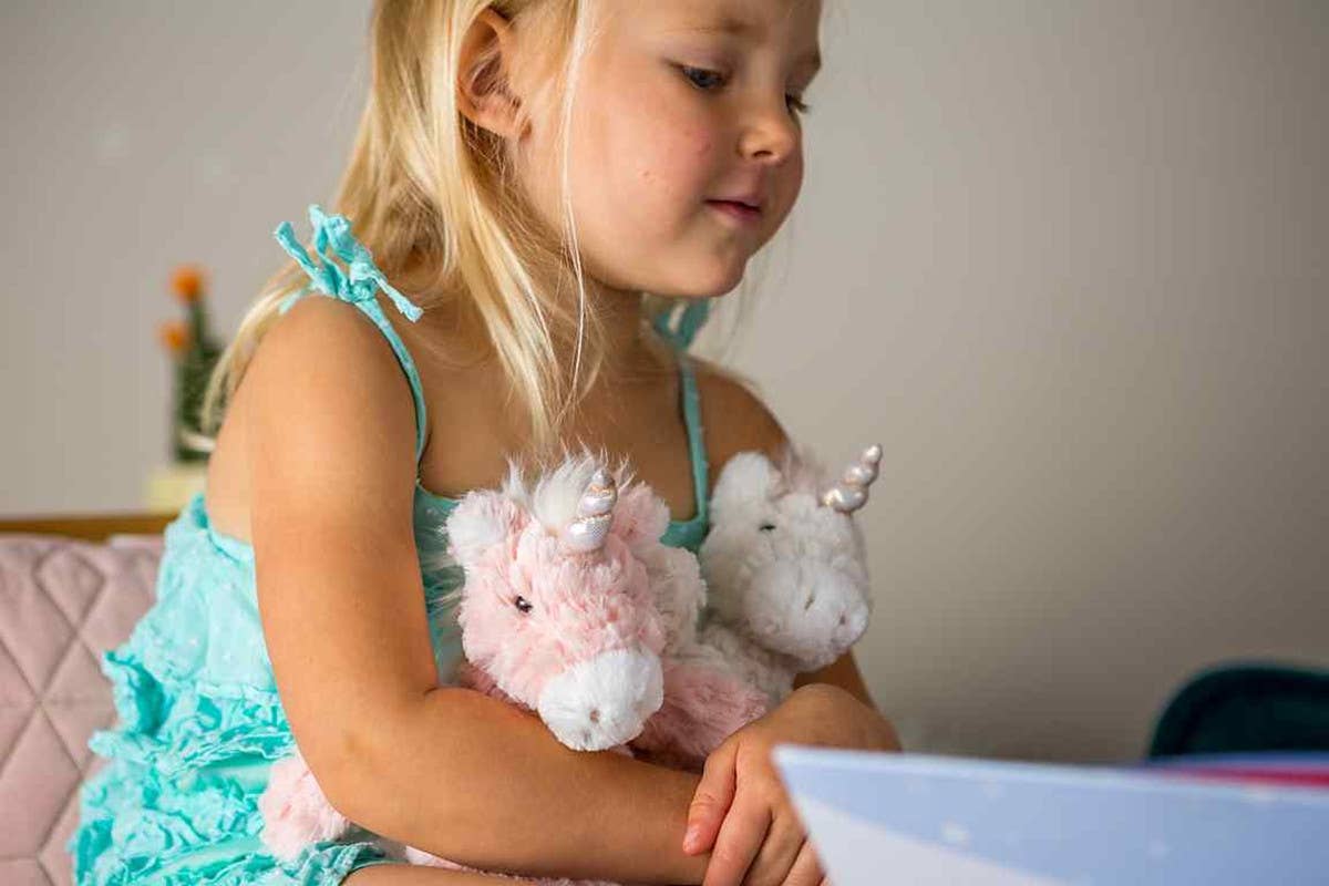 Mary Meyer - Vente Peluche – enfant et bébé - Licorne Putty Cream, petite2