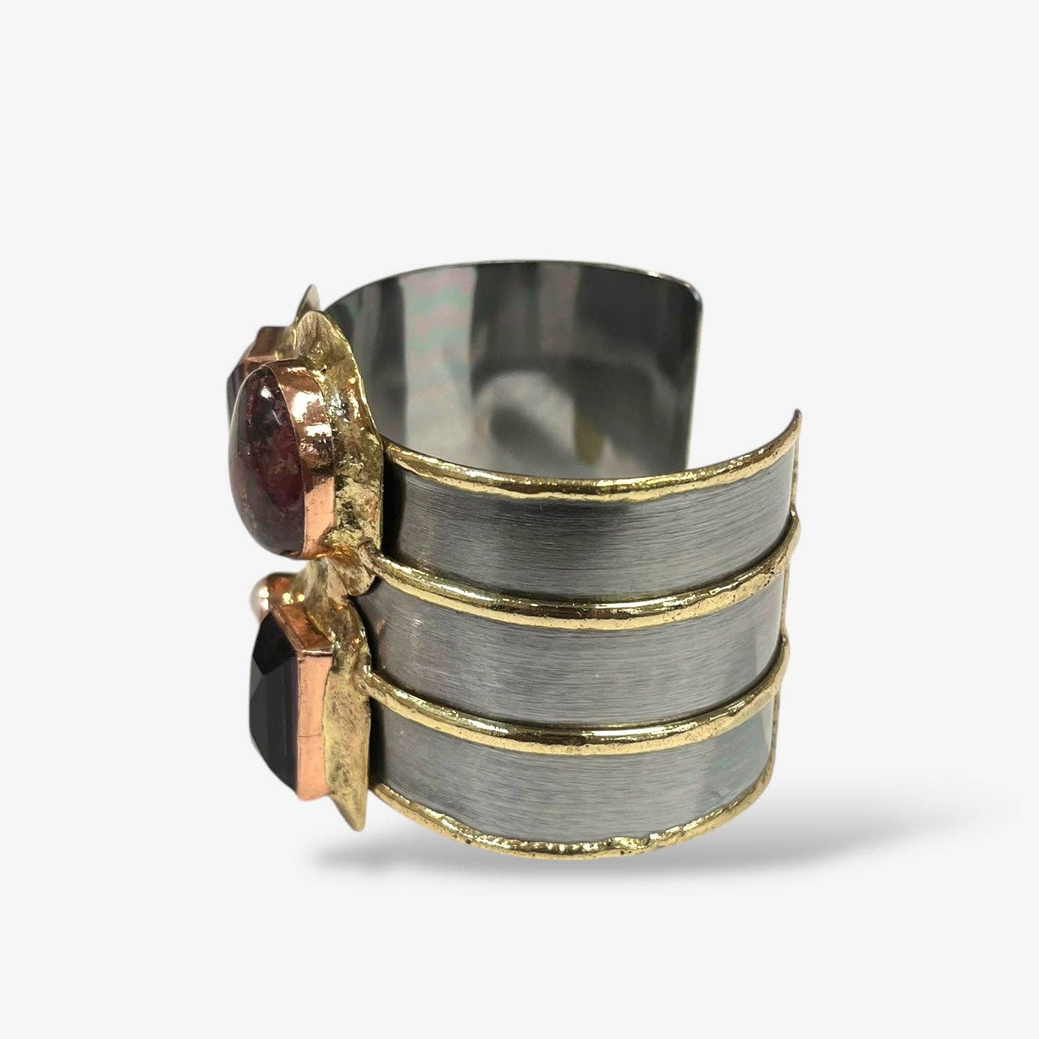 Koda Wearables - Wholesale Cuff Bracelet - Laura Unikite Cuff3