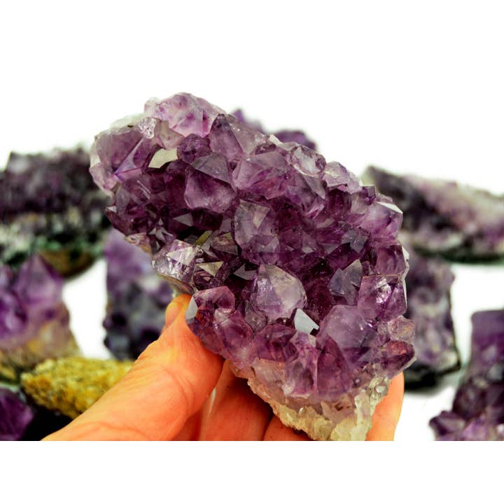 Druzy Ametyst (Brasilien) AAA+ Kvalitet 1 kg Parti (6-10 stk) for engroshandel hos Kaia & Crystals