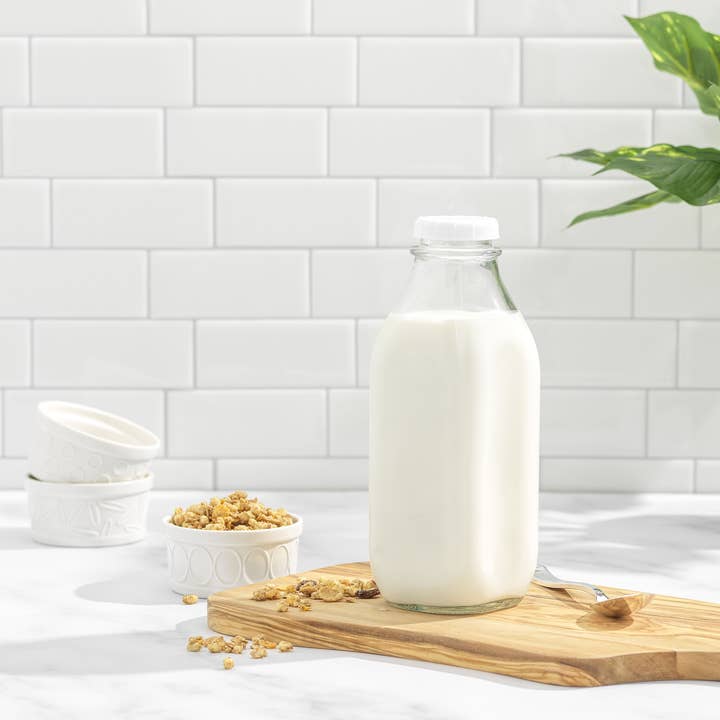 JoyJolt – wholesale Milk/juice bottle – JoyJolt Reusable Clear Glass Milk Bottle with Lid & Pourer4