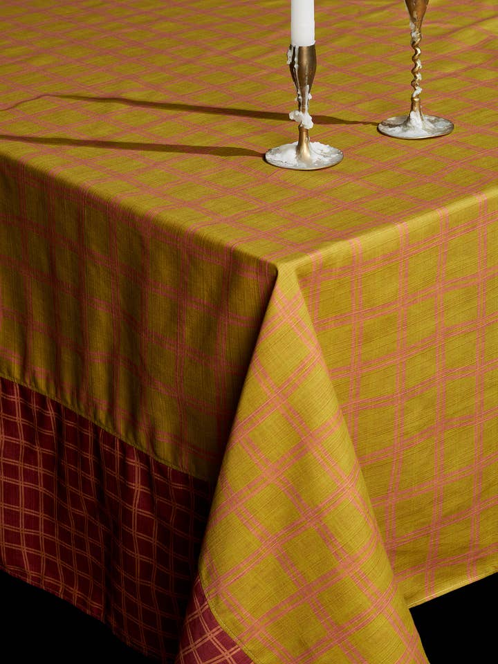 Tablecloth Reversible Grid for wholesale by Tortuga Forma