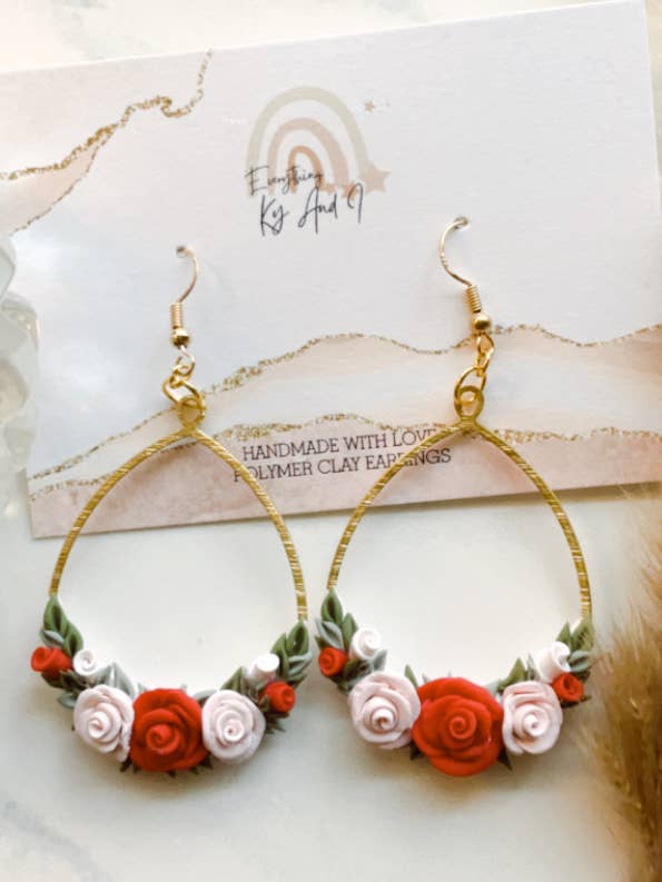 Floral Hoop Rose ler øreringe for engroshandel hos Everything Ky and I