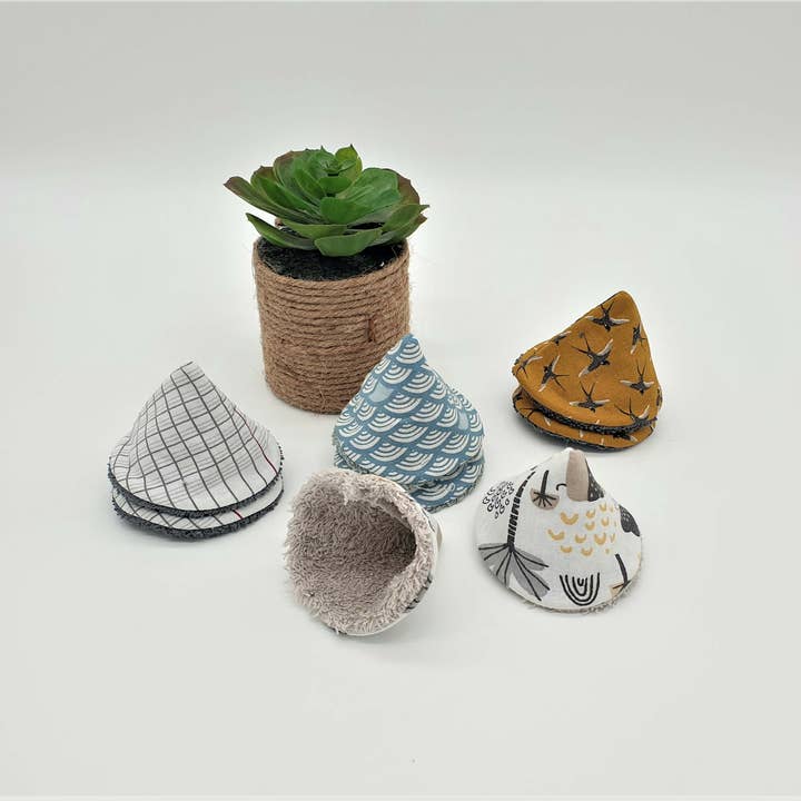 Pee cone or pee teepee for wholesale by Les Ateliers d’Éliléa