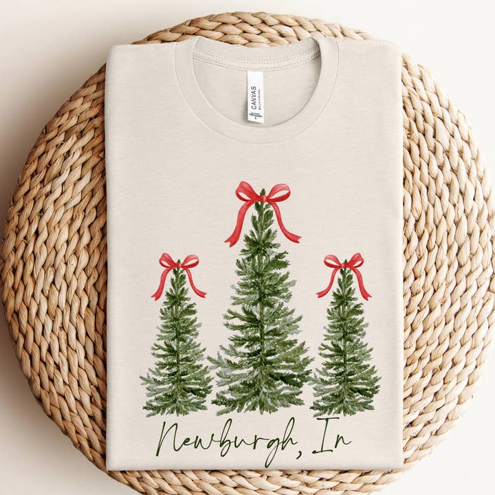 Willow Poppy - Wholesale Graphic Sweatshirt - Women's - Custom Christmas Tree Graphic Tee/Crewneck